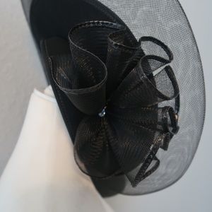 VINTAGE  BOLLMAR TEA HAT